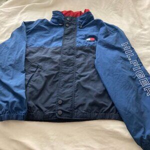 Vintage 1990s Tommy Hilfiger Jacket Windbreaker with spell out HILFIGER sleeve